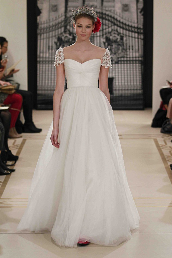 reem-acra-spring-2012-bridal-dress-front-2.jpg